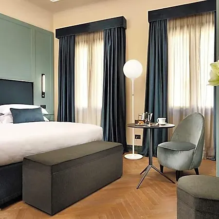 Hotel Floren 5*