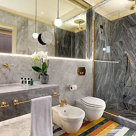 Floren Hotel